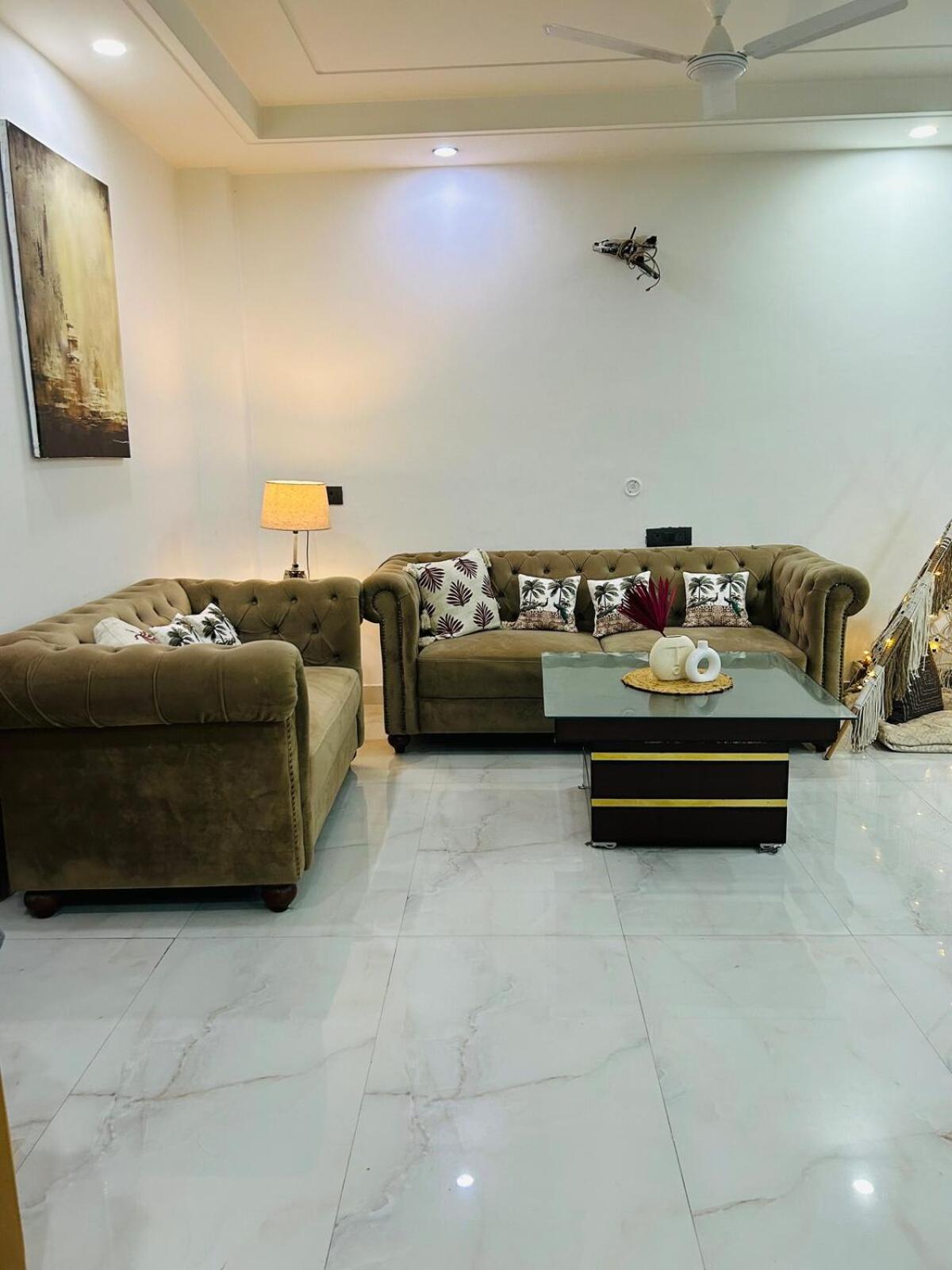 House Of Solace At Chattarpur 3bhk Apartment *