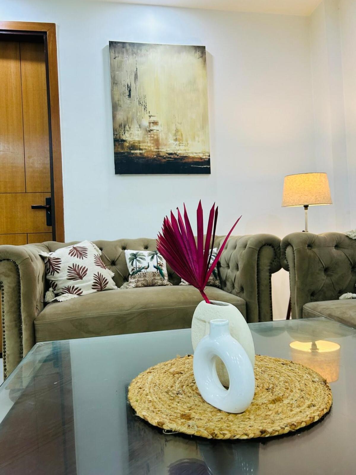 House Of Solace At Chattarpur 3bhk *