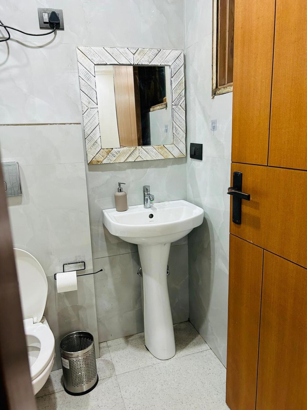 House Of Solace At Chattarpur 3bhk New Delhi