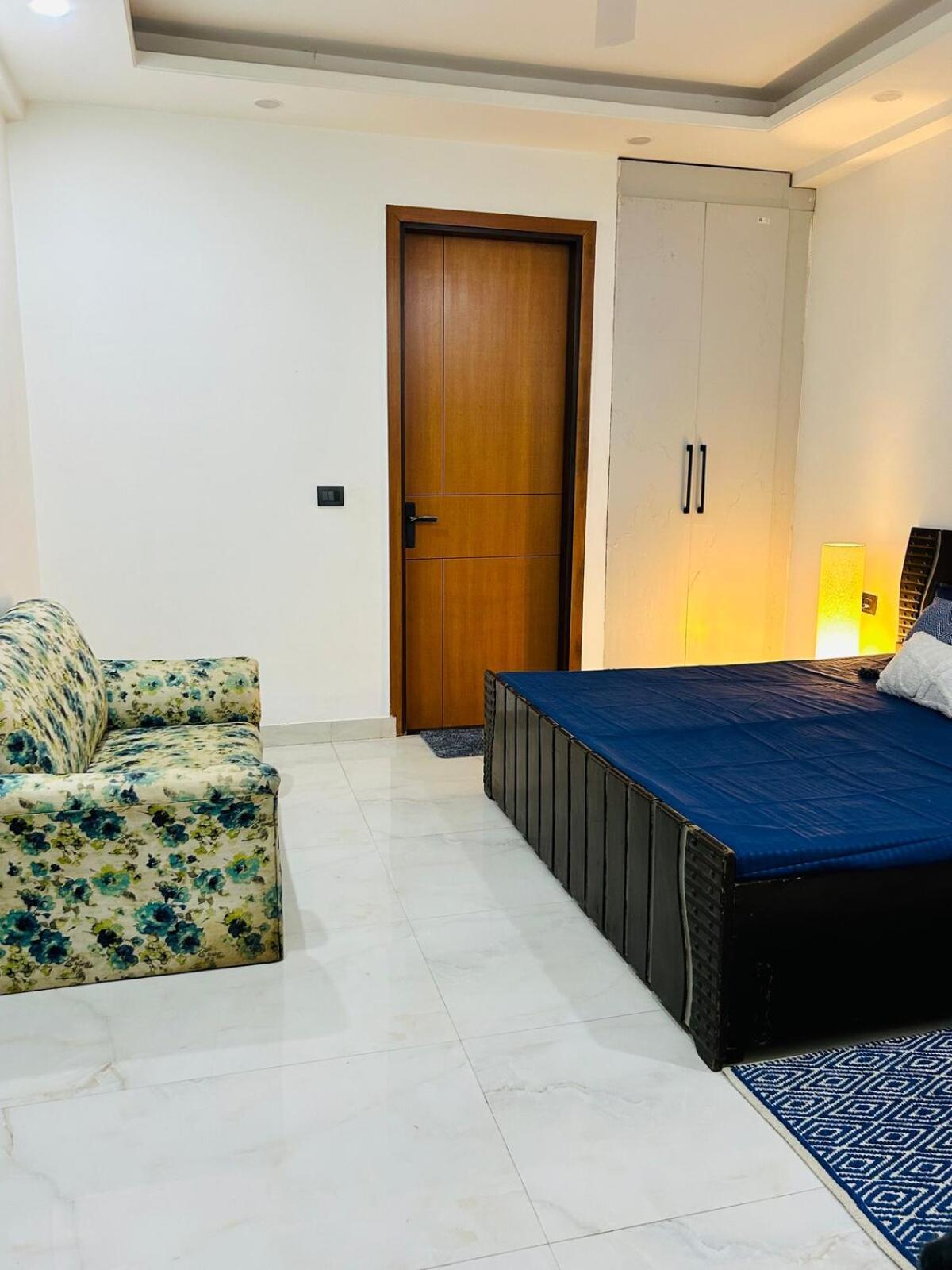 House Of Solace At Chattarpur 3bhk New Delhi